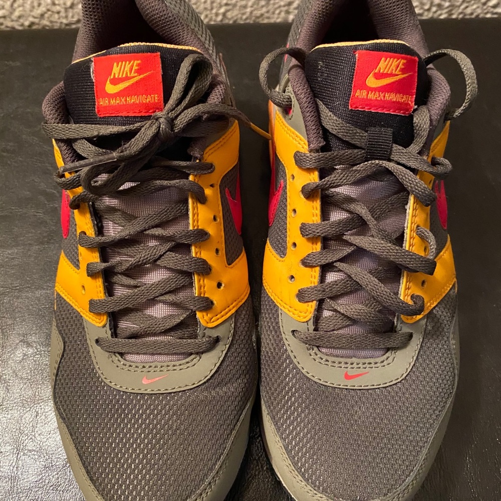 Nike Air Max size 7Y